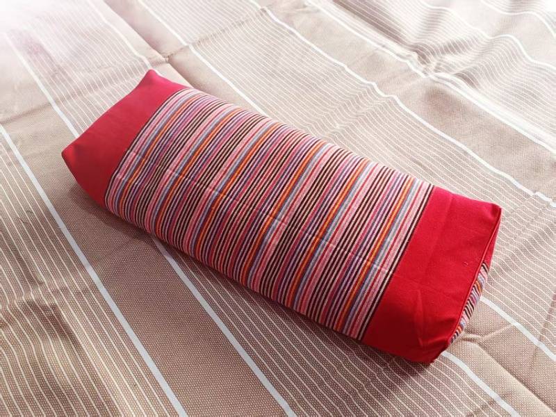 大红色纯棉老粗布方枕