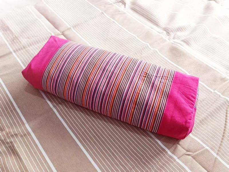 玫红色纯棉老粗布方枕